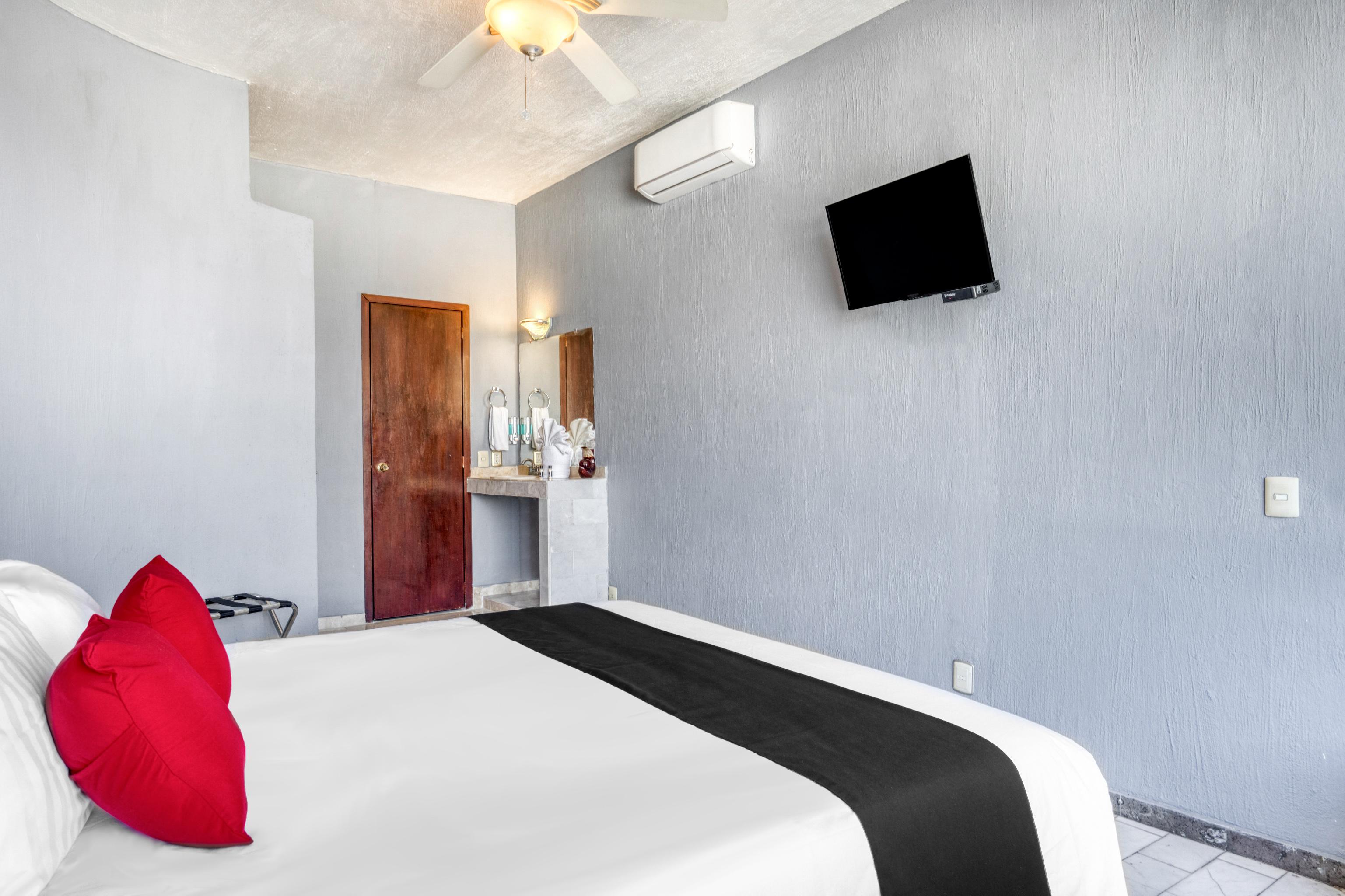 Guadalajara Express 5*